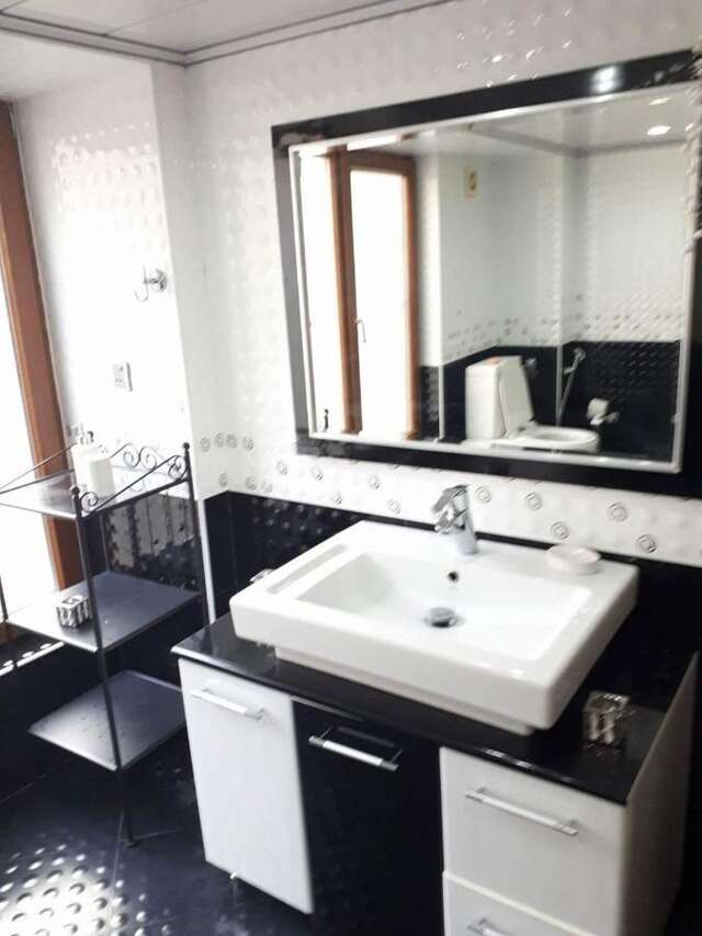 Апартаменты Apartment in the Centre 01 Баку-13
